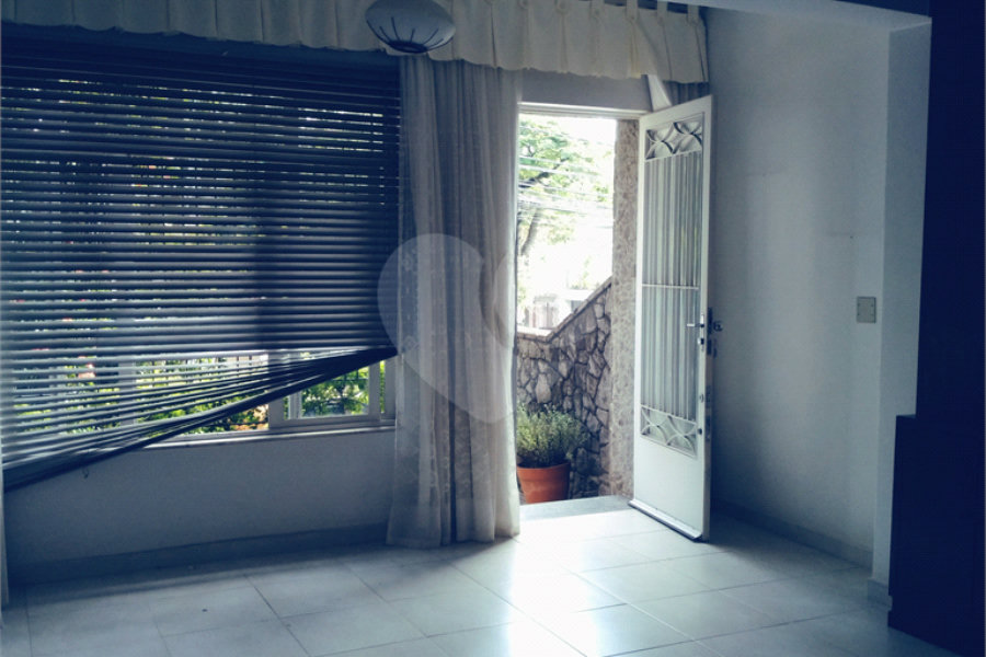 Sobrado à venda com 3 quartos em Jardim São Paulo(zona Norte), São Paulo, SP