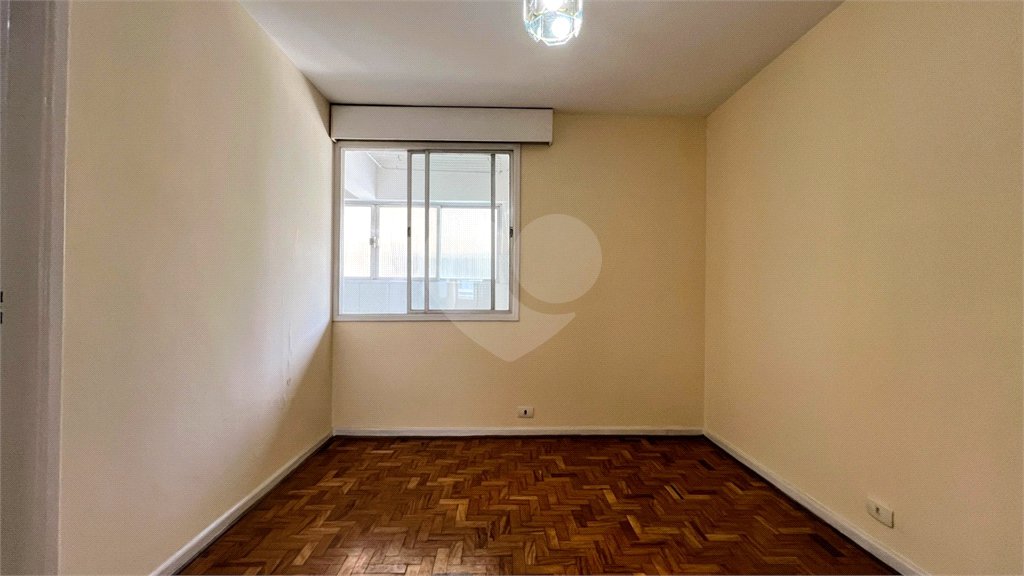 Apartamento à venda com 3 quartos, sendo 1 suíte, em Pinheiros, São Paulo, SP