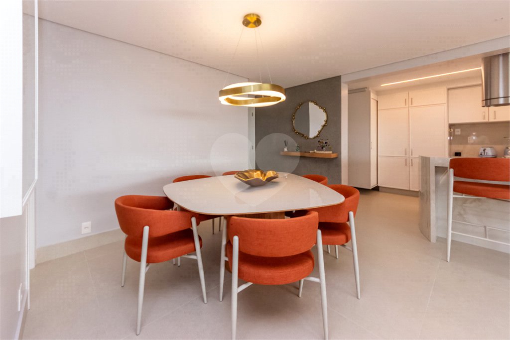 Apartamento à venda com 2 suítes em Brooklin, São Paulo, SP