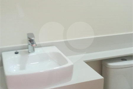 Casa à venda com 3 suítes no condomínio Jardim Residencial Dona Lucilla, Indaiatuba - SP