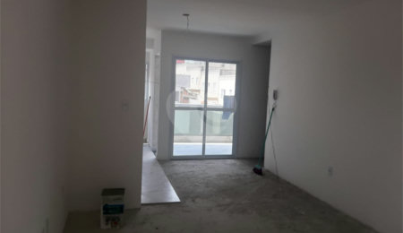Apartamento à venda com 2 quartos, sendo 1 suíte,  em Parada Inglesa, São Paulo, SP