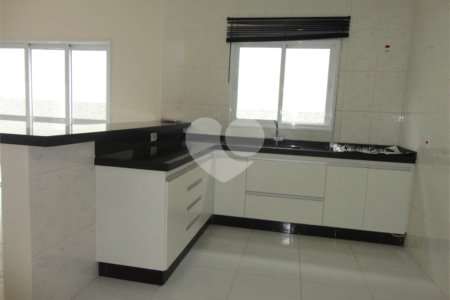 Casa de Vila à venda com 3 suítes em João Xxiii, Vinhedo, SP