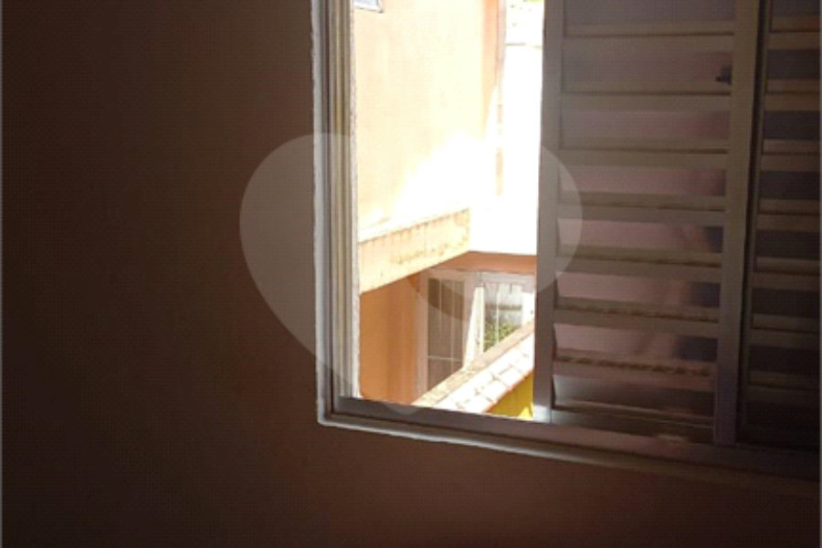 Casa à venda com 3 quartos em Vila Constança, São Paulo, SP