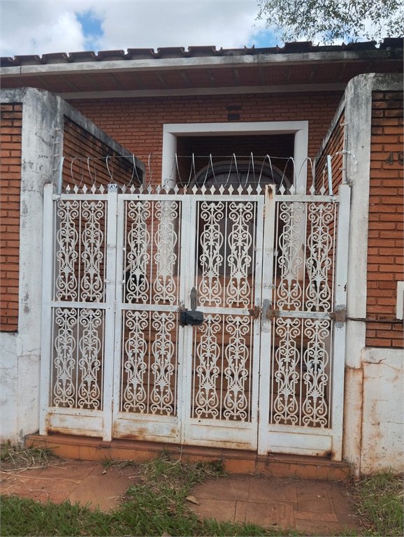 Casa à venda com 5 quartos, sendo 3 suítes, em Vila Sedenho, Araraquara, SP