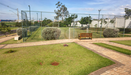 Terreno à venda no condomínio Riviera Village Cravinhos, Cravinhos - SP