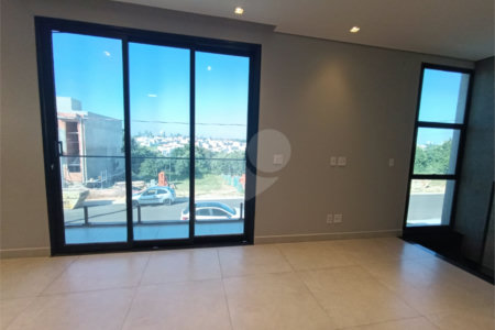 Casa à venda com 3 quartos, sendo 1 suíte, no condomínio Park Gran Reserve, Indaiatuba - SP