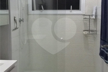 Apartamento à venda com 44m² - Centro