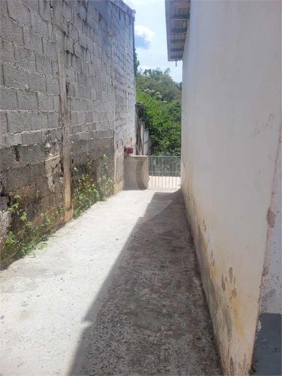 Chácara à venda com 3 quartos em Chácaras Copaco, Arujá, SP