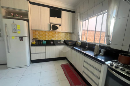 Casa à venda com 3 suítes no condomínio Lago da Serra, Araçoiaba da Serra - SP