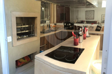 Casa à venda com 4 suítes no condomínio Dolce Villa, São Paulo - SP