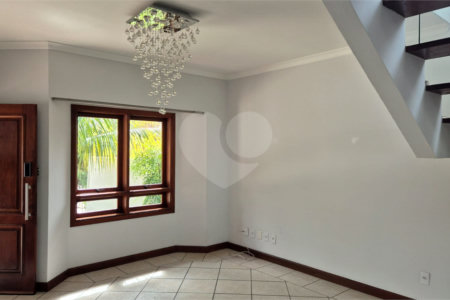 Casa à venda com 4 quartos, sendo 2 suítes, no condomínio Residencial Grape Village, Vinhedo - SP