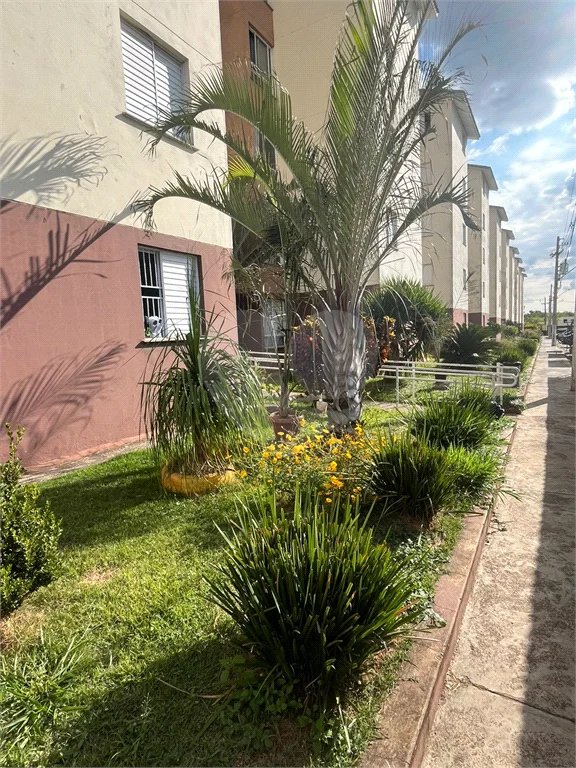 Apartamento de 2 dormitórios no Jardim Novo Ângulo, em Hortolândia!