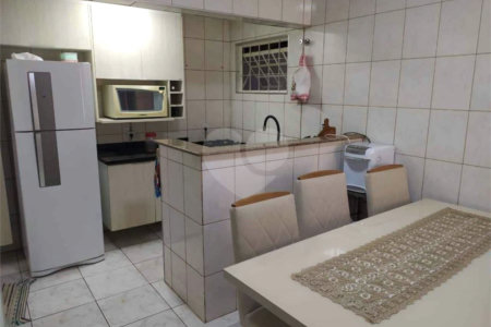 Casa térrea venda na Vila Xavier na cidade de Araraquara/SP