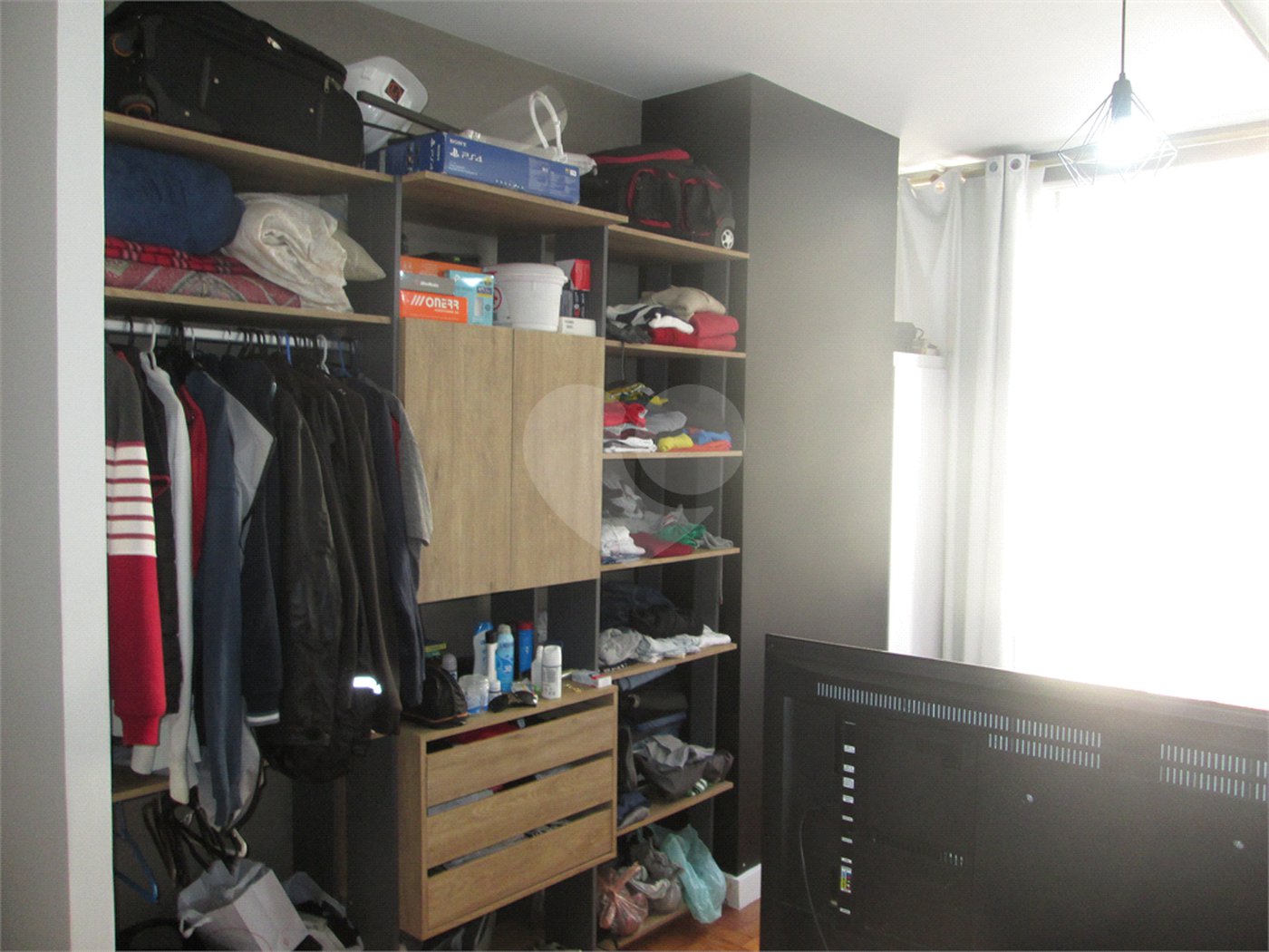 APARTAMENTO TODO REFORMADO!! 1 dormitório. Bairro da Bela Vista. Área Útil: 36 m².