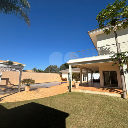 Casa á venda condomínio Damha I