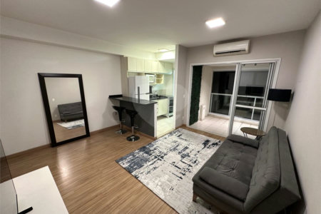 Apartamento para locação no Campo Belo com 51m², com 1 dormitório, 1 vaga, e lazer completo