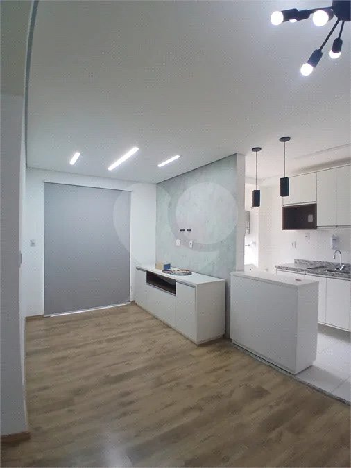 Apartamento de 2 quartos com planejados, sacada e lazer completo| Condomínio| São Roque