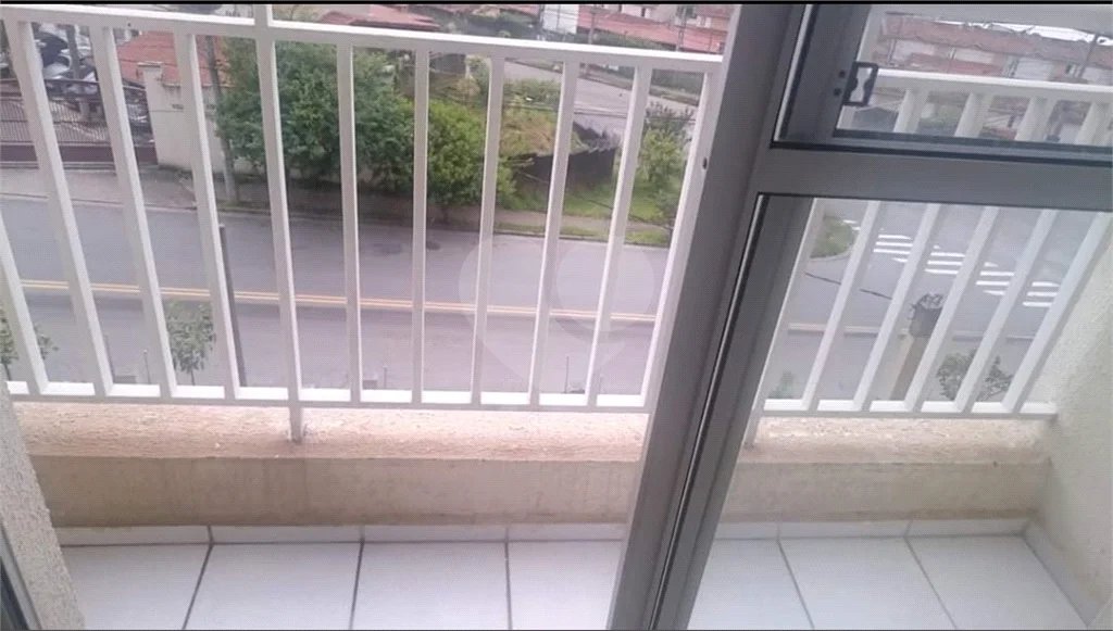 Apartamento à Venda no Jaraguá, São Paulo.