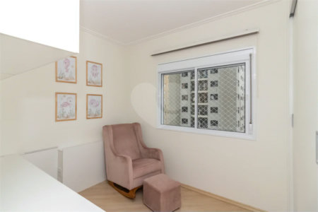 **Apartamento na Saúde 61m² | 2 dormitórios | 1 suíte | 2 vagas | depósito privativo**
