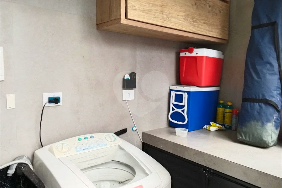 Casa à venda com 4 suítes em São Lourenço, Bertioga, SP