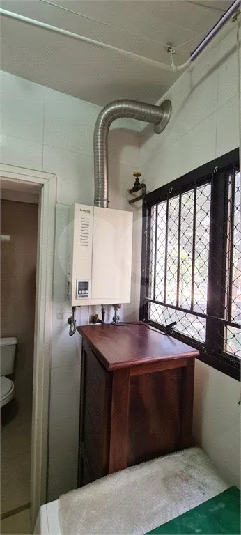 Apartamento à venda no Campo Belo com 110m², 03 dormitórios sendo 01 suite, 2 vagas - São Paulo/S