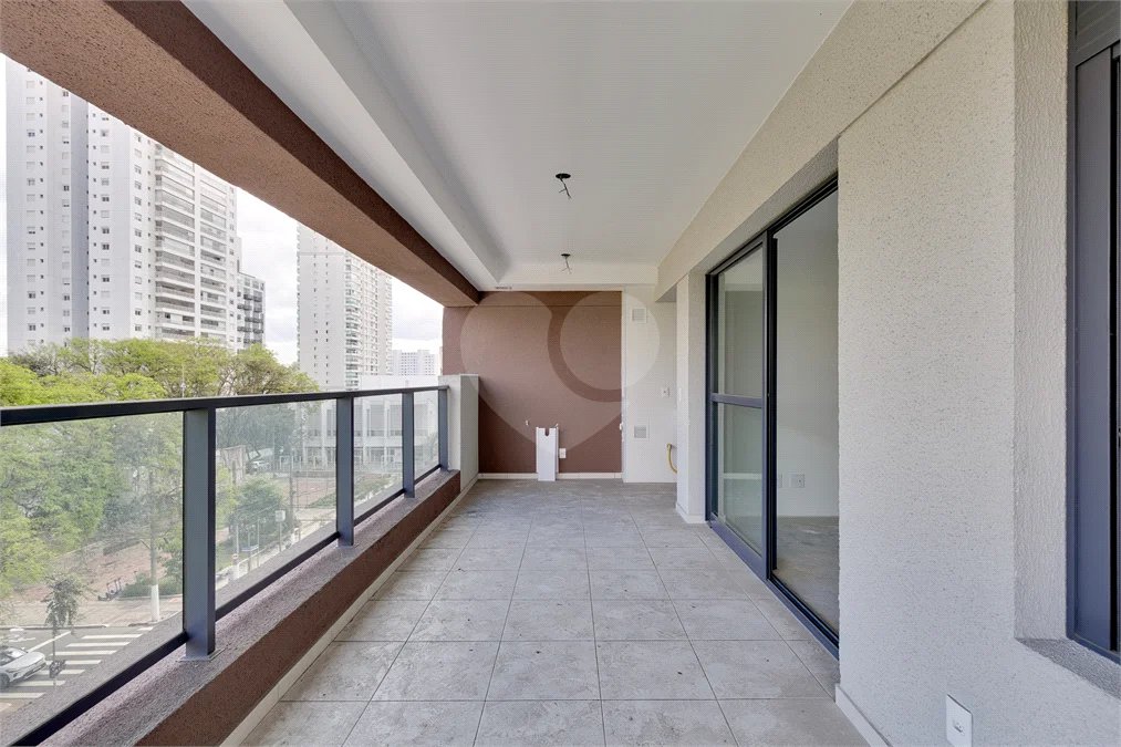 Apartamento à venda com 2 quartos, sendo 1 suíte, em Alto da Boa Vista, São Paulo, SP