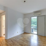 Apartamento no Alto da Boa Vista Condomíno com vasta área verde, lazer e segurança..
