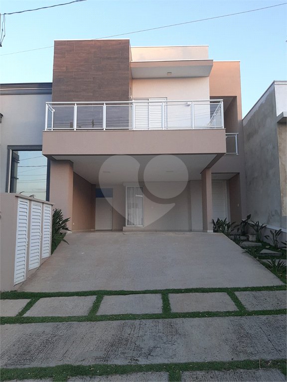 Casa à venda com 3 suítes no condomínio Village Moutonnée, Salto - SP
