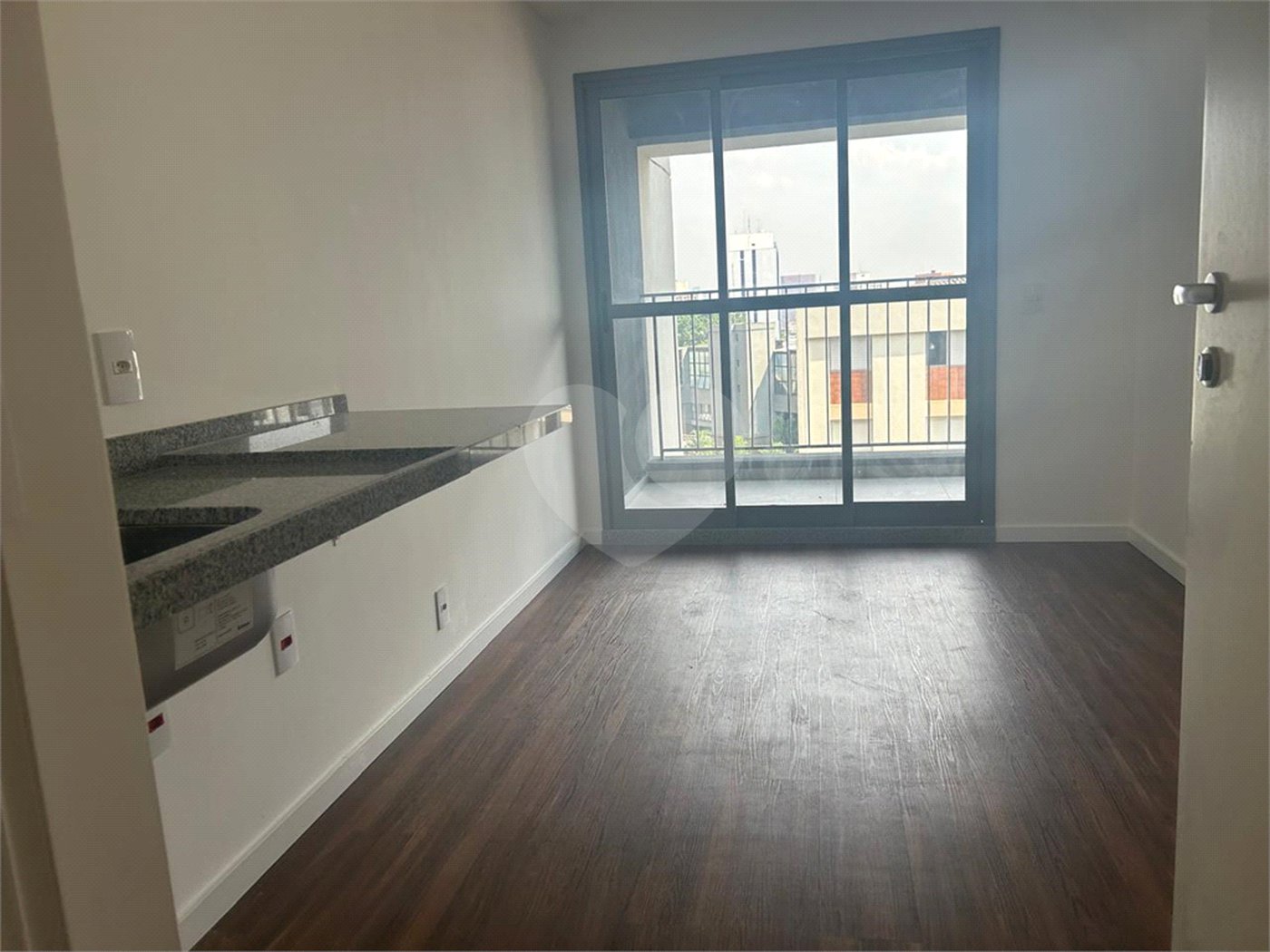 Apartamento à venda com 1 suíte em Cerqueira César, São Paulo, SP