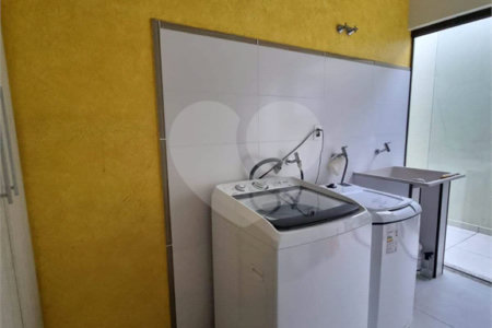 Casa à venda com 3 quartos, sendo 1 suíte, em Jardim Celani, Salto, SP