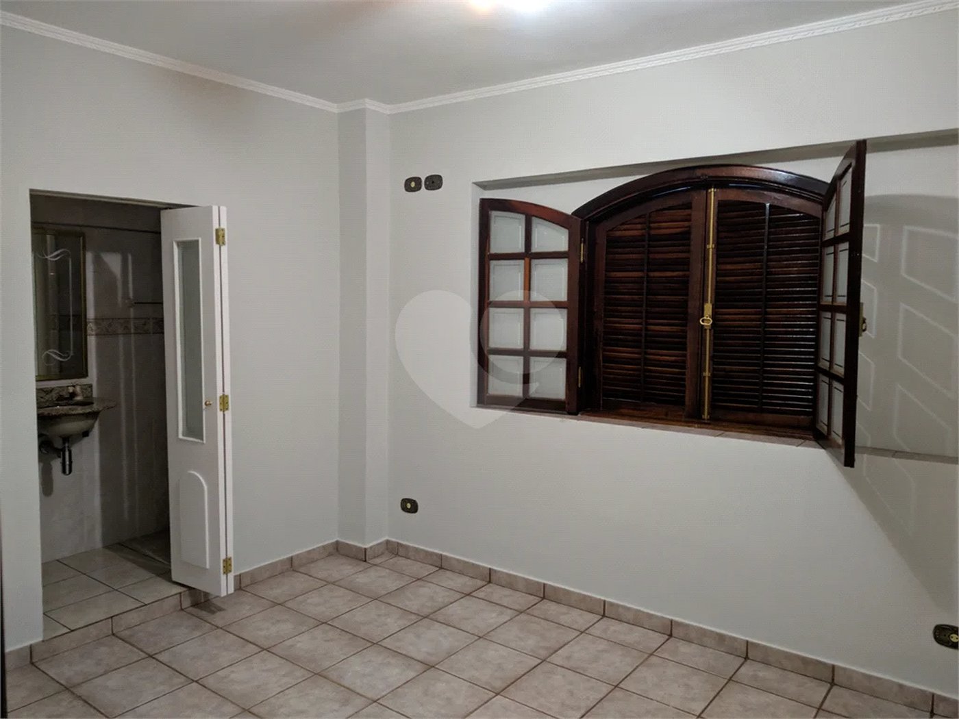 Sobrado à venda com 3 suítes em Vila Guilherme, São Paulo, SP