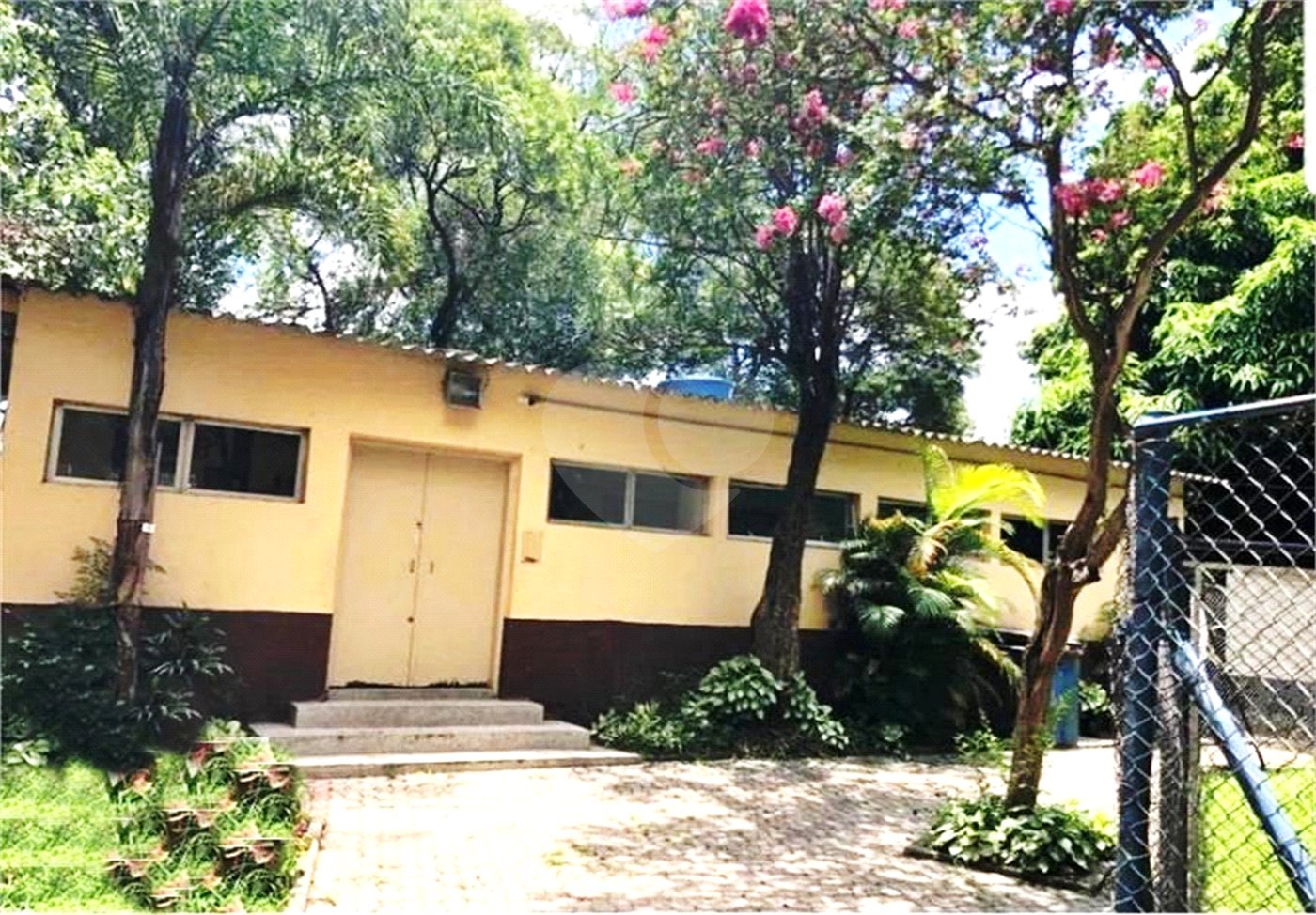 Apartamento à venda com 2 quartos em Lapa de Baixo, São Paulo, SP