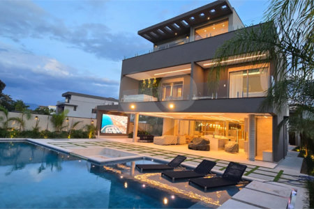 Casa à venda com 6 suítes no condomínio Riviera de São Lourenço, Bertioga - SP
