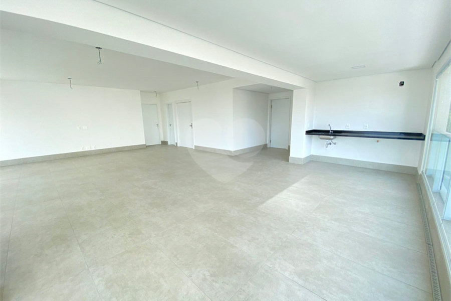 Apartamento à venda com 4 suítes em Santana, São Paulo, SP