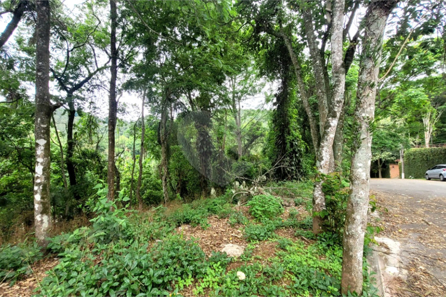 Terreno à venda no condomínio Sausalito, Mairiporã - SP