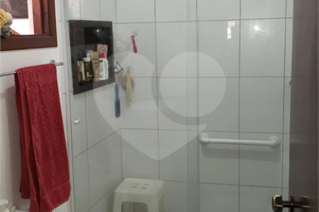 Casa à venda com 3 quartos, sendo 1 suíte, em Jardim Ester, São Paulo, SP