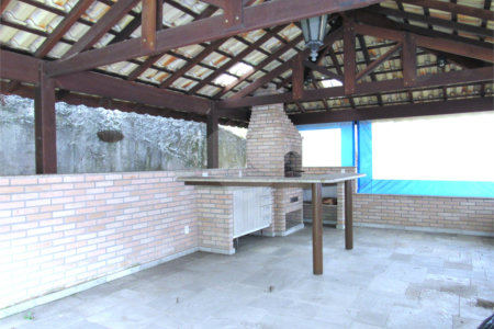 Casa à venda com 3 suítes em Alto da Boa Vista, São Paulo, SP