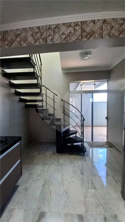 Casa à venda com 3 quartos, sendo 1 suíte, no condomínio Horto Florestal Villagio, Sorocaba - SP