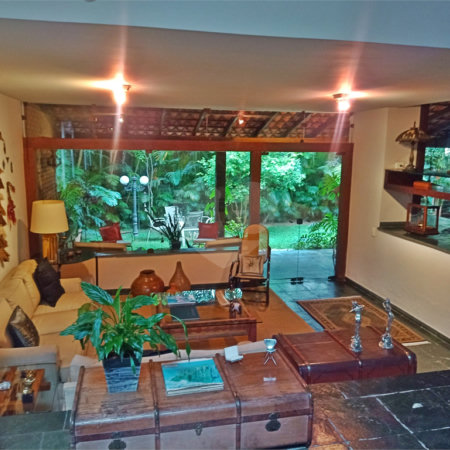 Casa à venda com 4 quartos, sendo 2 suítes,  em Morumbi, São Paulo, SP