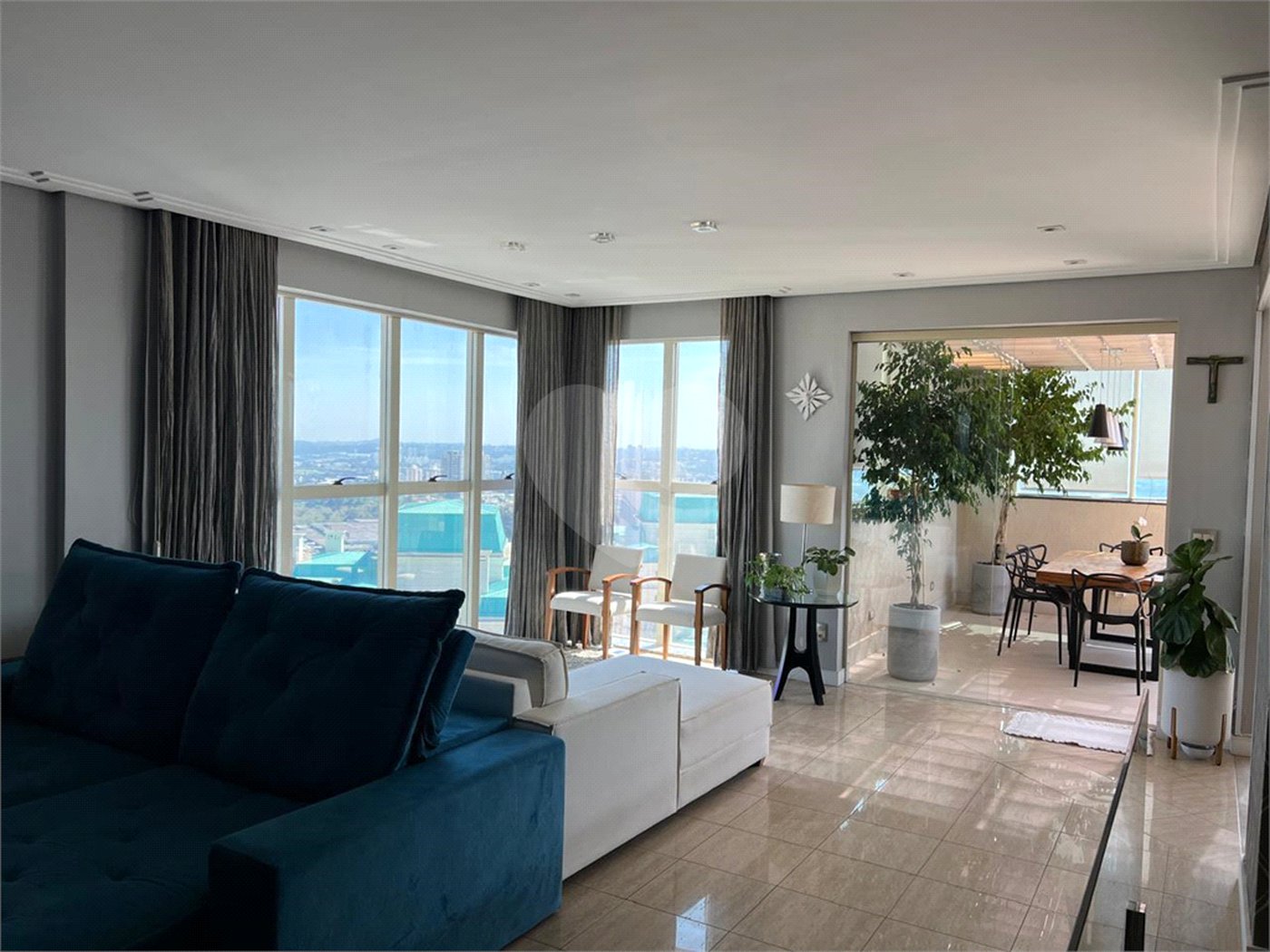 Apartamento à venda com 4 suítes em Jardim Ana Maria, Jundiaí, SP