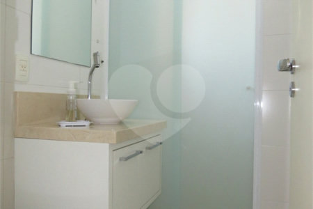 Apartamento à venda com 3 quartos, sendo 1 suíte, em Tatuapé, São Paulo, SP