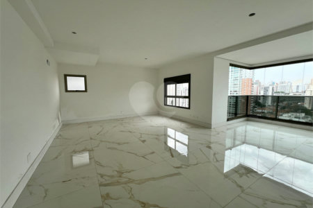 Apartamento à venda com 3 suítes em Perdizes, São Paulo, SP
