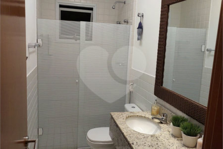Apartamento à venda com 3 suítes em Itaguá, Ubatuba, SP