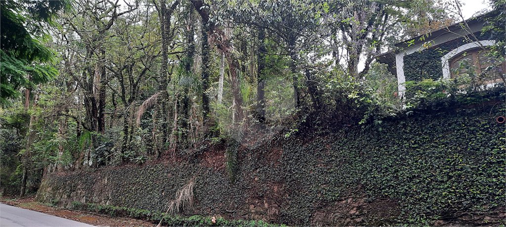Casa à venda com 3 quartos, sendo 1 suíte,  em Serra da Cantareira, Mairiporã, SP
