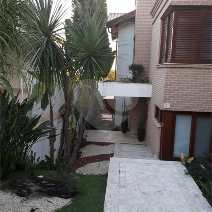 Casa à venda com 4 suítes no condomínio Jardim Vila Paradiso, Indaiatuba - SP