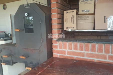 Casa à venda com 3 quartos, sendo 1 suíte, no condomínio Serra da Estrela, Atibaia - SP
