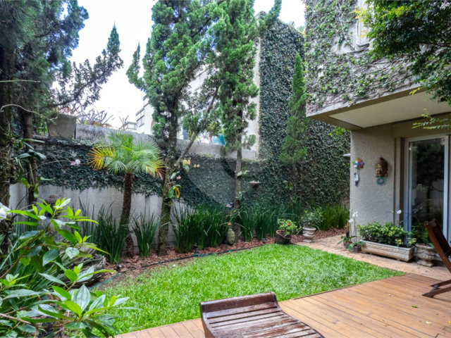 Casa à venda com 3 suítes no condomínio All Residence, São Paulo - SP