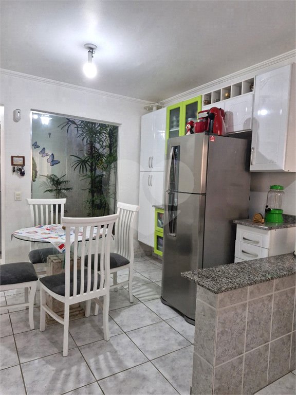 Sobrado à venda com 3 quartos, sendo 1 suíte, em Horto, São Paulo, SP