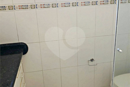 Casa à venda com 4 quartos, sendo 2 suítes, no condomínio Estância Marambaia, Vinhedo - SP