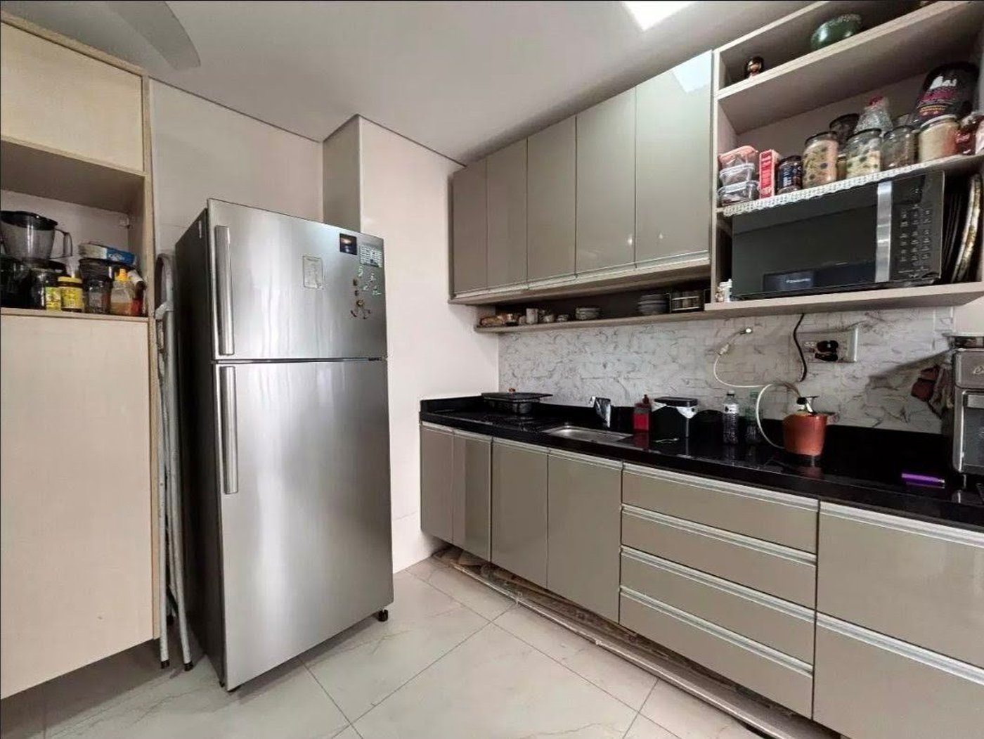 Apartamento com 2 dormitórios à venda, 85 m² por R$ 680.000,00 - Boqueirão - Santos/SP